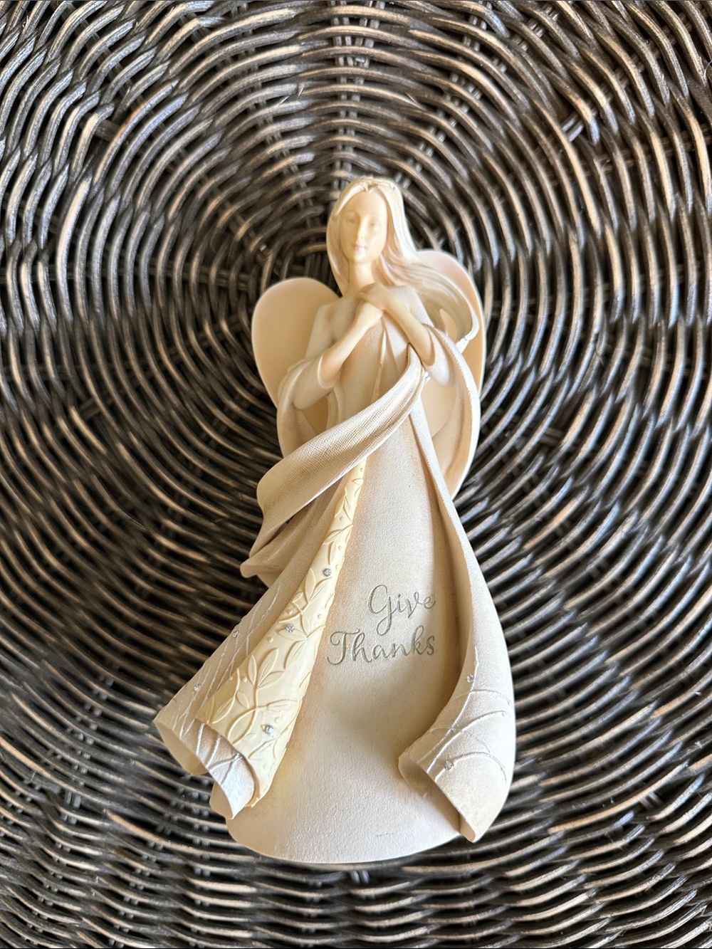 Enesco Cream Angel Figurine with 'Give Thanks' Script